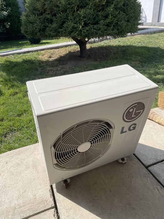 Кондицеонер зима лета LG