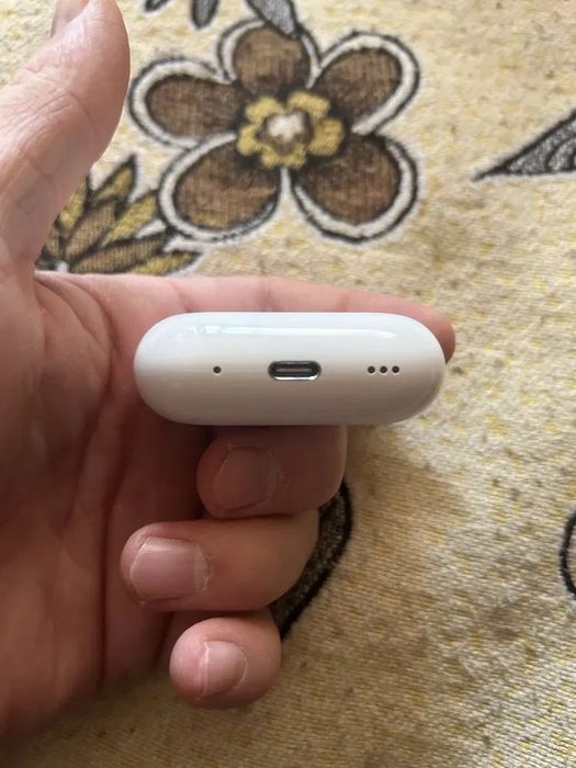 Продам наушник air pods pro 2