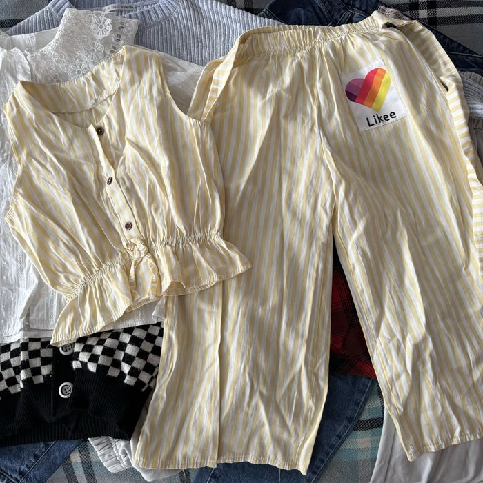 продам вещи на девочку