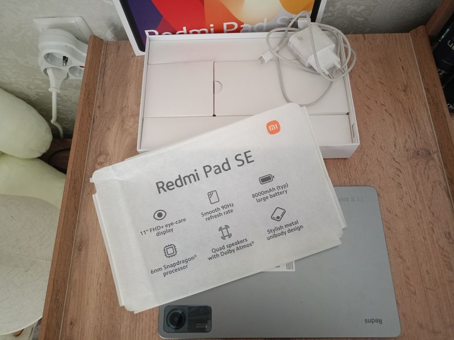Планшет Redmi Pad SE