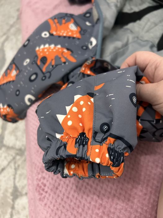 Продам комбинезон весенний lassye