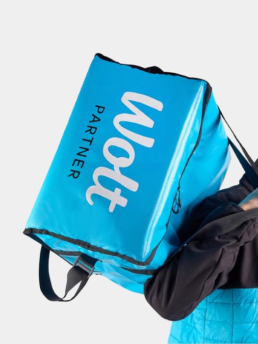 Продам  автомобильную сумку Wolt