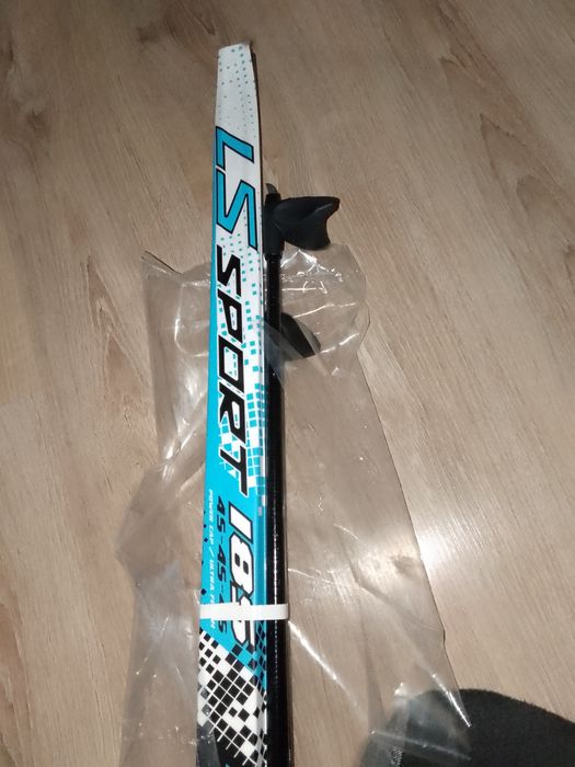 Лыжи 185см. Brados.