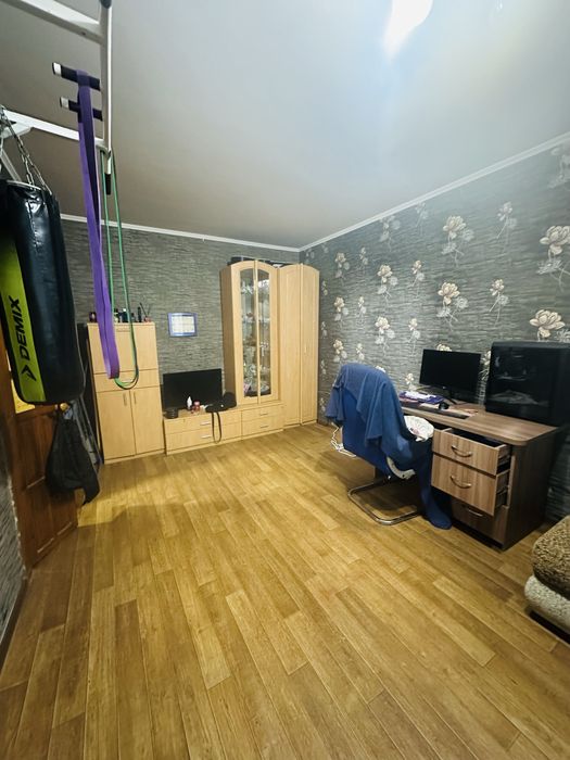 1 ком 19 м-он 100000