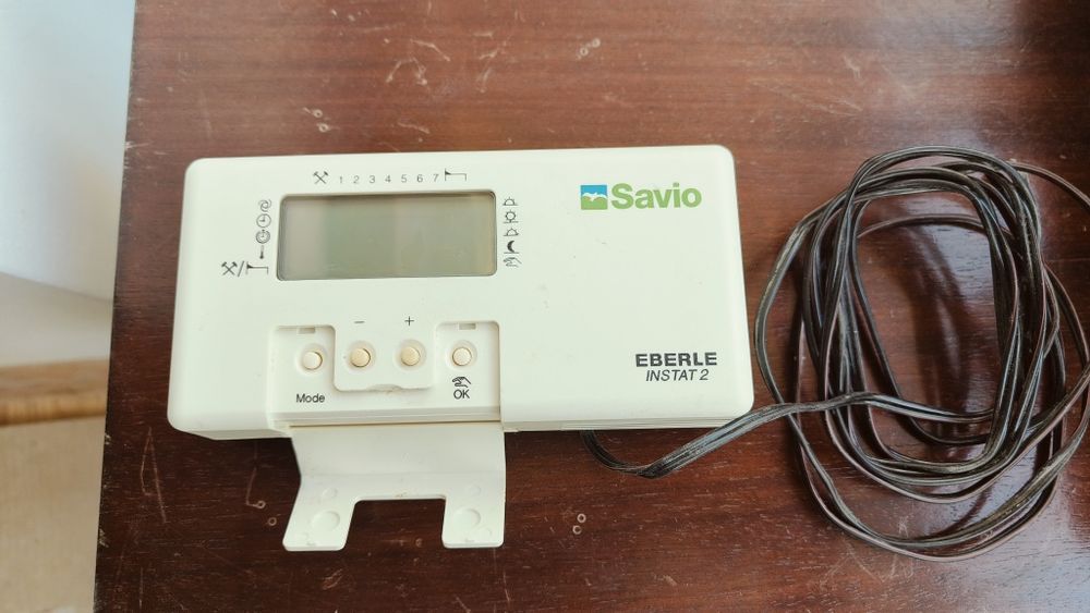 Termostat de perete SAVIO