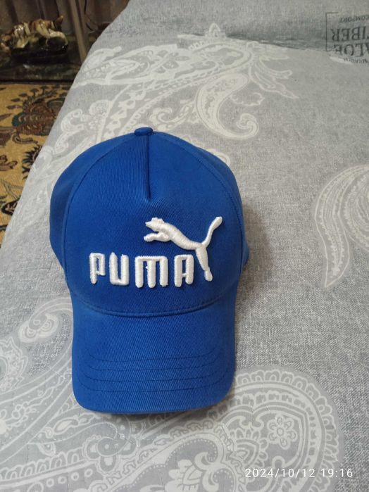 продам   кепки    в   хорошем  состояние   плотные