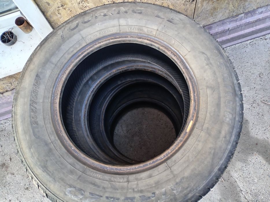 Продам летних шин