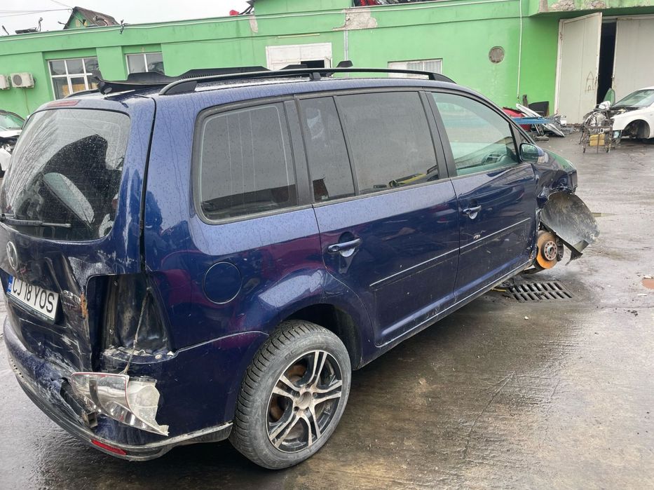 Dezmembrez Volkswagen VW Touran 1 [facelift] [2006 - 2010] 2.0 TDI BM
