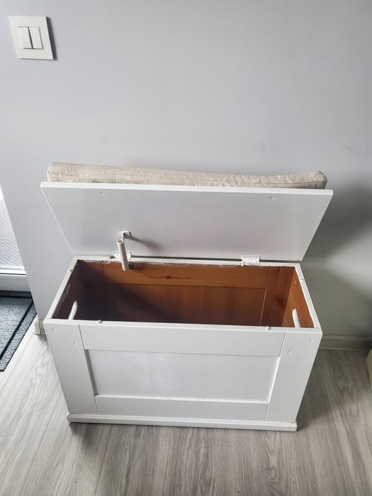 Bancă depozitare IKEA  din lemn cu pernă șezut – Alb