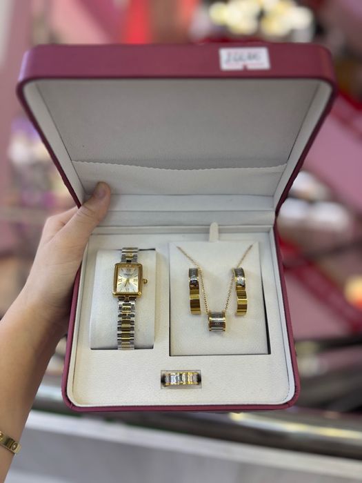 Продается наручные часы