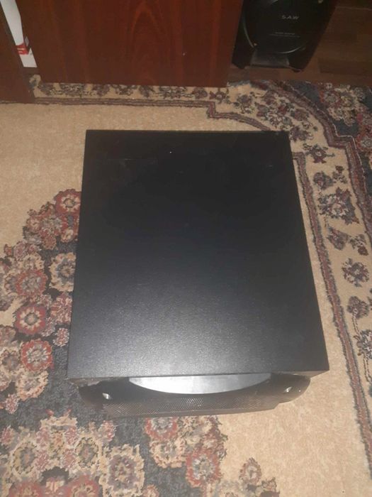 Incintă  logitech z5500 stare impecabilă !