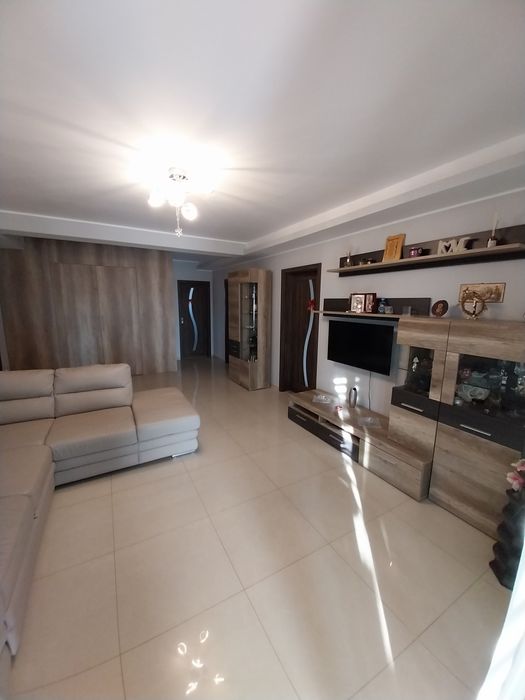 Vand casă în 23 August. CONSTANȚA