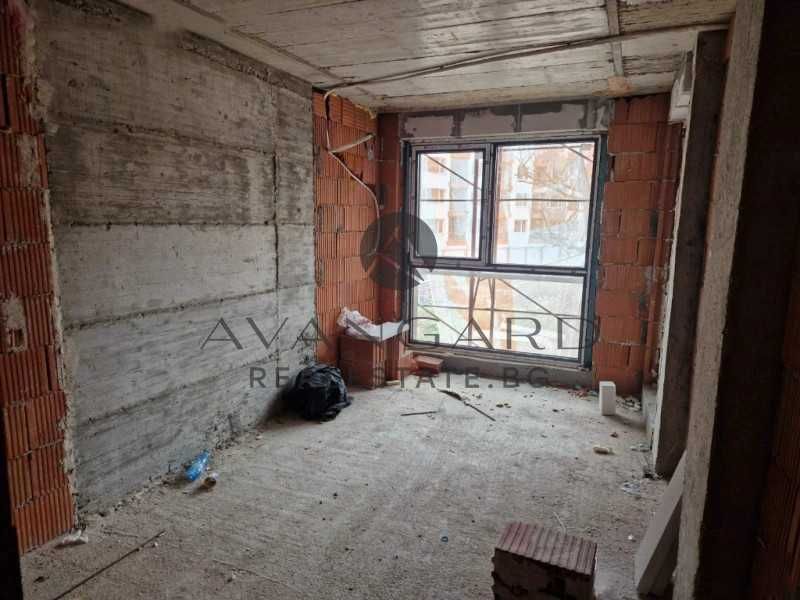 Продава се Двустаен апартамент в Пловдив, Христо Смирненски - 75 кв.м за 1496 €/кв.м - Снимка #3