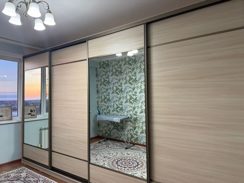 Продается шкаф купе