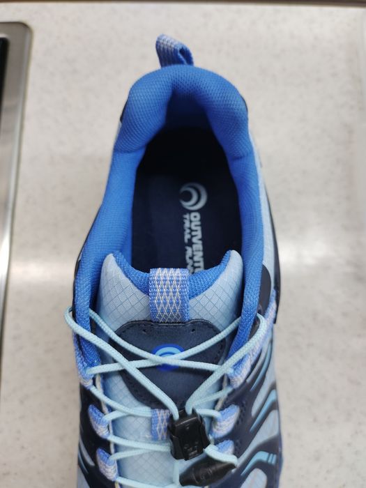 Продам кроссовки Outventure р.41