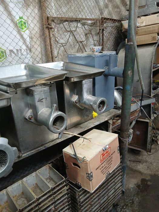 Mesarubka MIM 300
