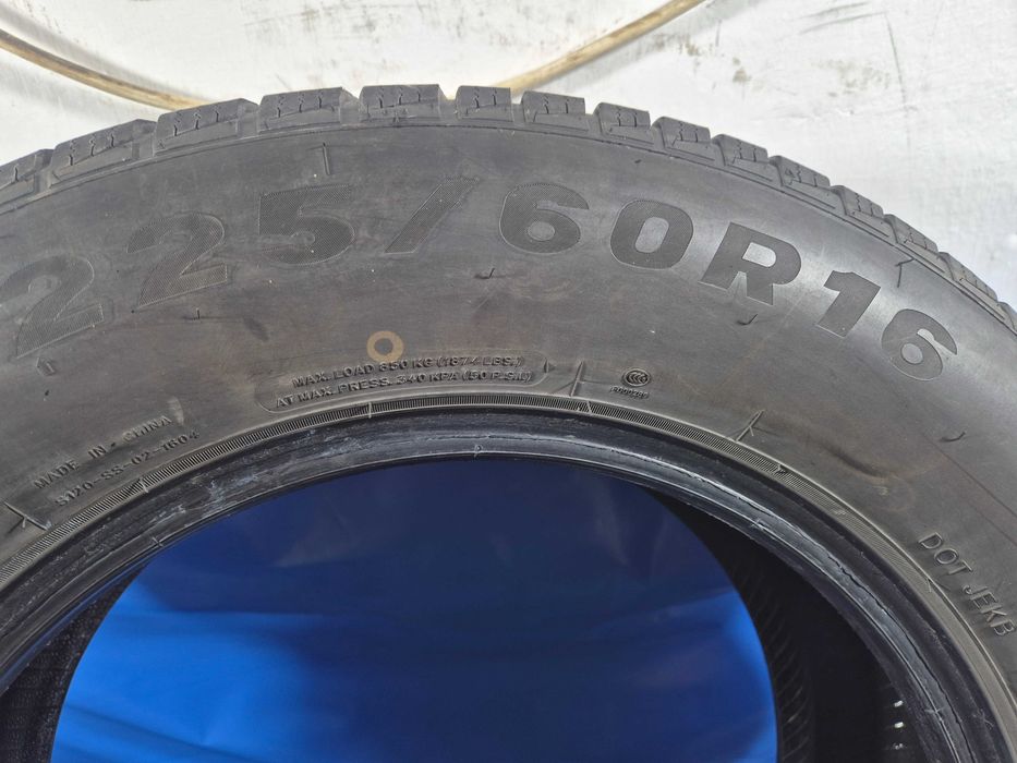 225/60/16 Imperial Lichidare stoc