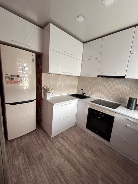 Продам 3-х комн. квартиру