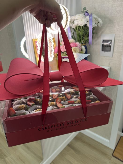 Продам коробки бантик