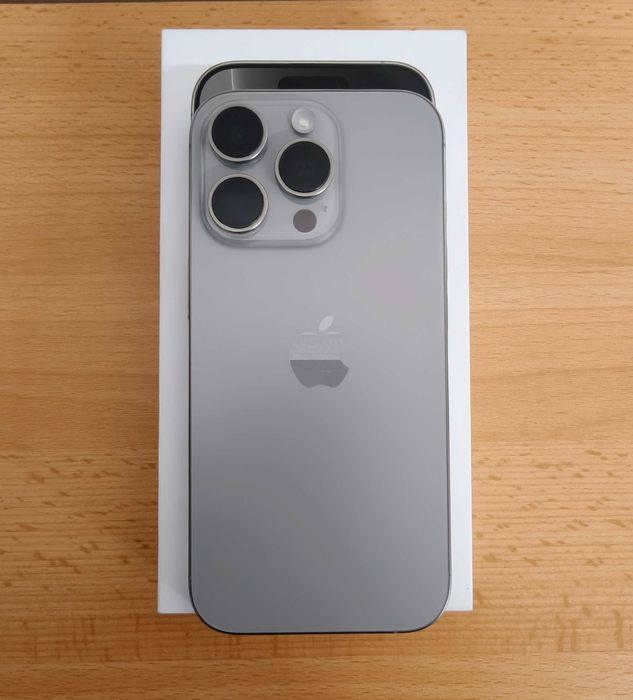 iPhone 16 Pro 256GB Като Нов