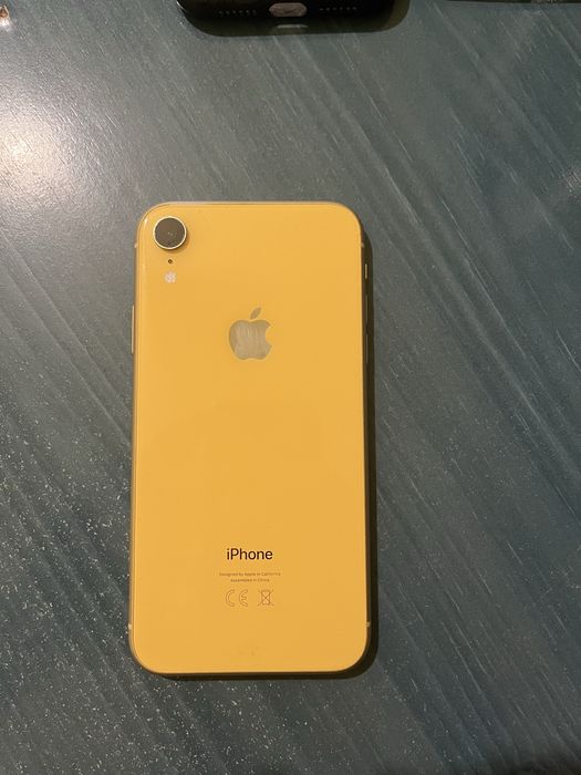 iPhone XR Yellow 64GB