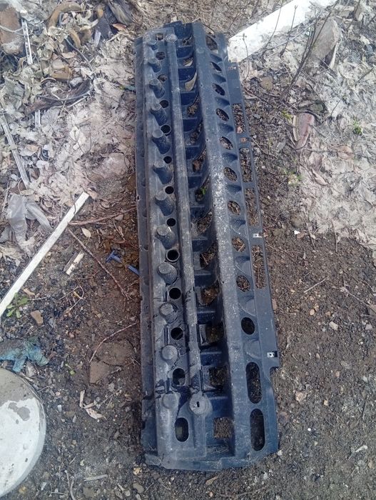 Усилитель бампера приора