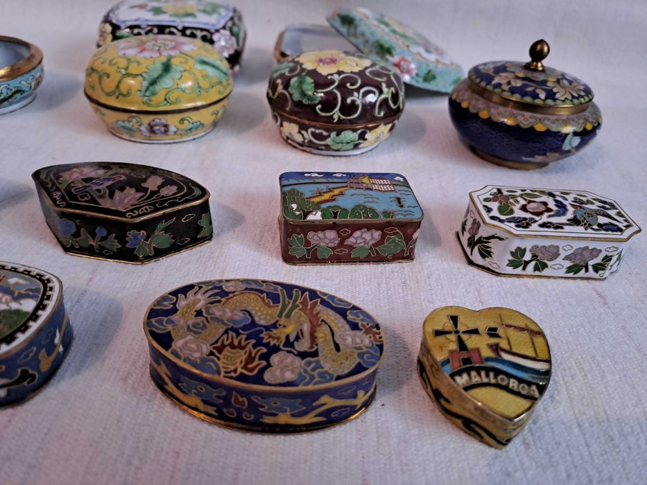 cutiuta bijuterii cloisonne