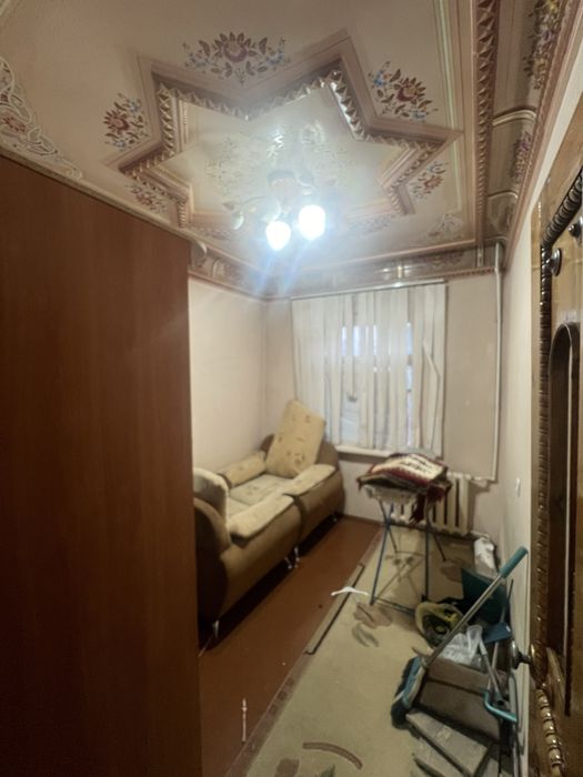 Себзор Ц-17/18, 4 комнат 3-этаж балкон 2/6 площад 95 кв Ориен Карзинка