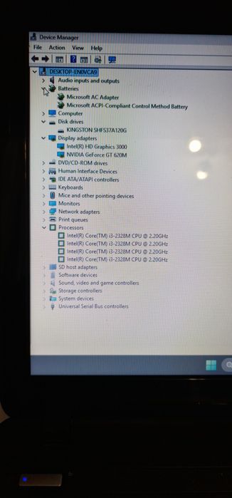 Laptop Acer E1-571G,  I3, gen 2, 8 gb Ram, 1 gb video, 110 gb ssd