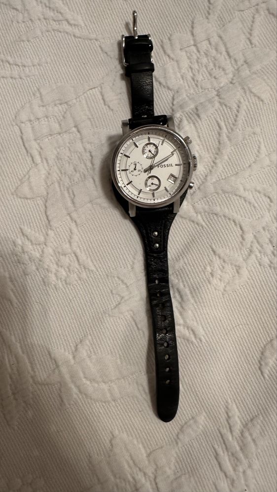 Ceas dama Fossil model BOYFRIEND ES3817 Bucuresti Sectorul 6 OLX.ro