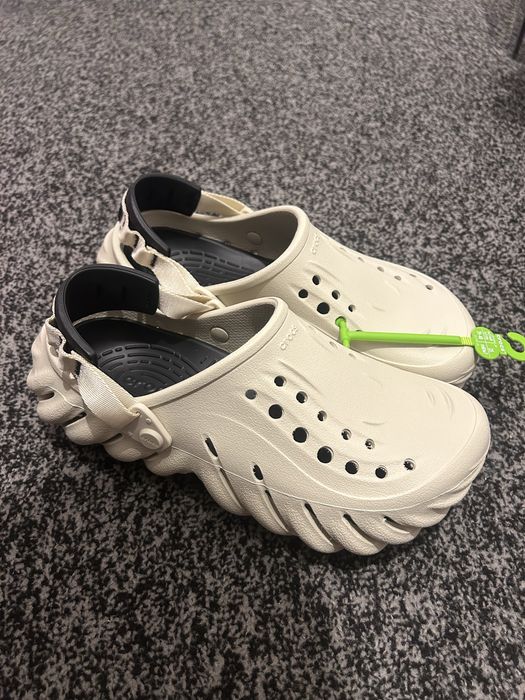 Crocs Echo Clog Bone/Black 39-40 NOI
