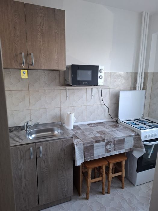 Garsonieră semidecomandată