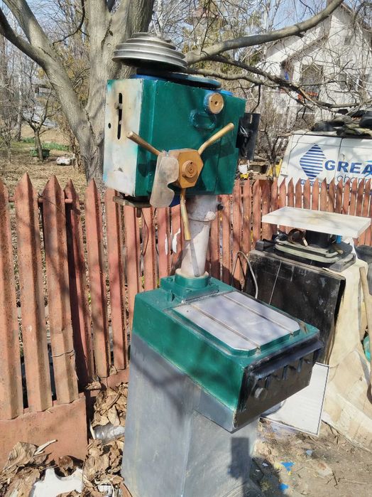 Mașina de găurit electrica mare cu coloana