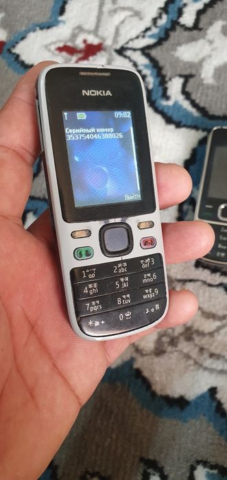 Telefon Nokialar sotiladi