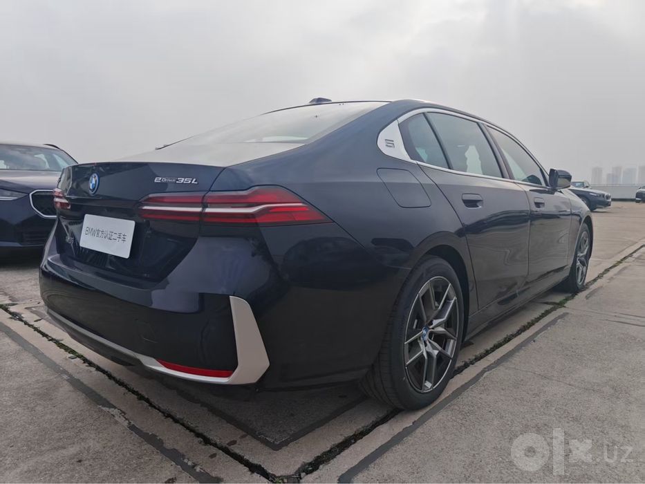 Bmw i5 edrive 35 L