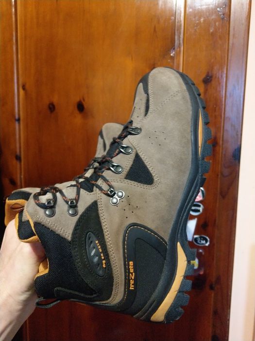 Trezeta 43,5нм. 28,0см.