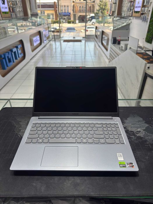 Lenovo Loq/AMD Ryzen 7 7735HS/16/512/NVidia GeForce RTX4050 6GB