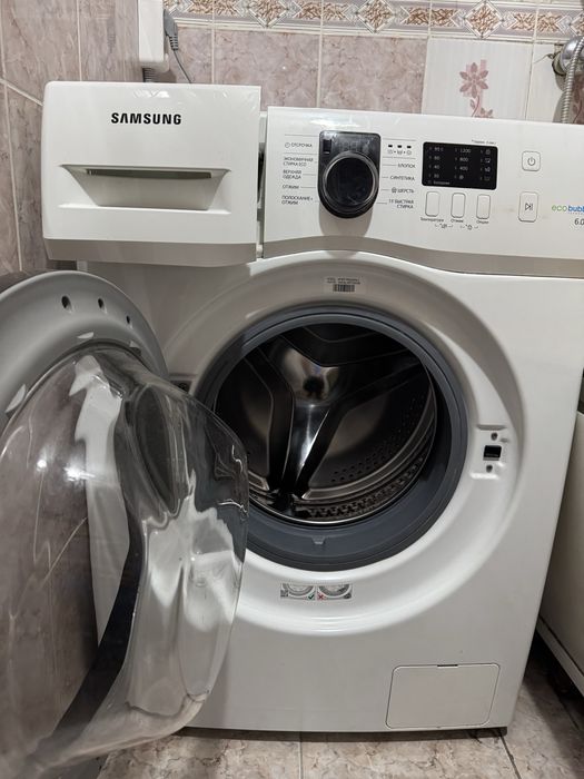 Продам стиральную машину