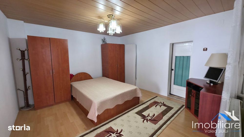 Casa 4 camere - Lupeni | Zona centrala | Aproape de statiunea Straja