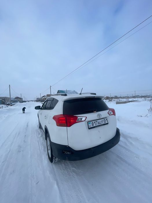 Продаетса машына срочно!! В кредите