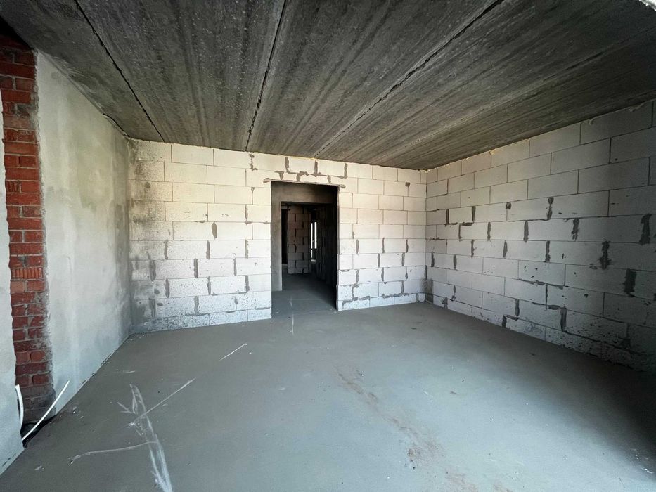 Продажа 4-комнатной квартиры