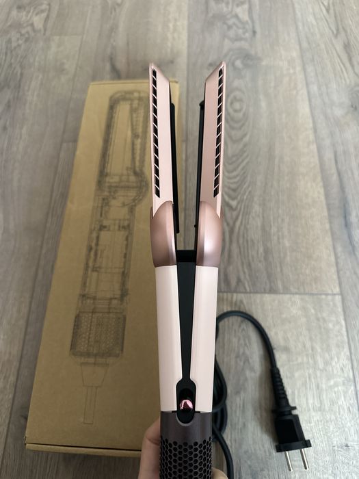 Dyson Airstrait преса за коса - чисто нова