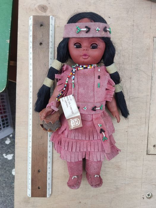 Кукла винтажная индейская девочка.Канада