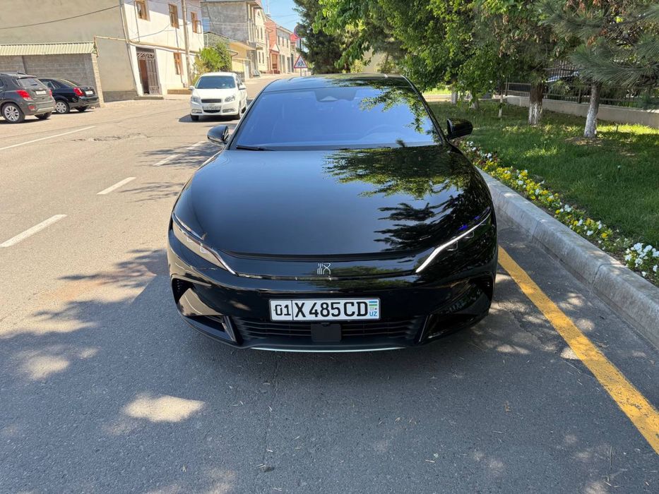 VIP transport xizmatlari – Toshkent va O‘zbekiston bo‘ylab