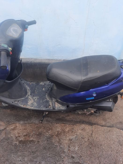 Продам мопед китаец.