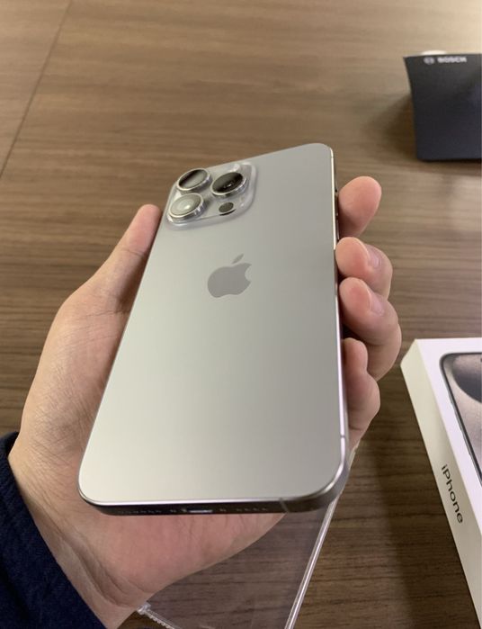 Apple iphone 15 pro max срочно продам