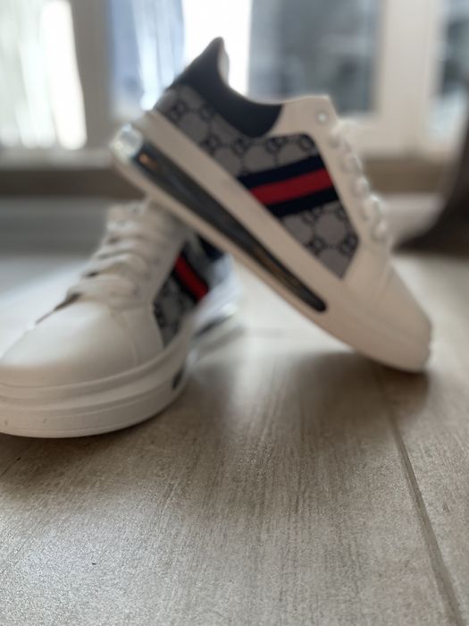 Продам кеды мужские