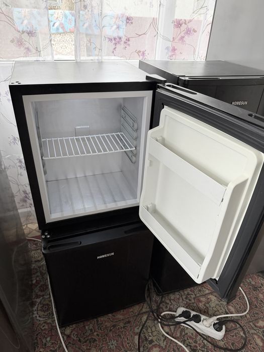 Продам Мини Бар Холодильник