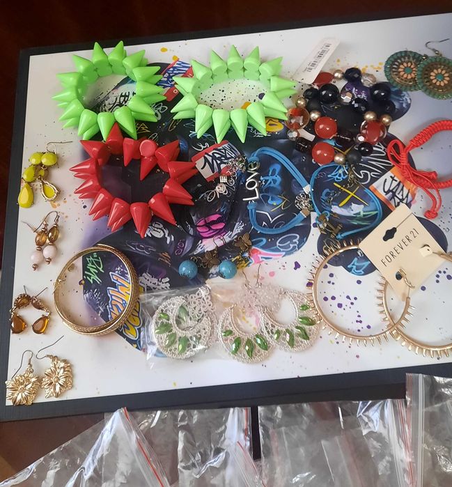 Бижутерия новая. Распродажа. 1000 тг за 10 украшений!