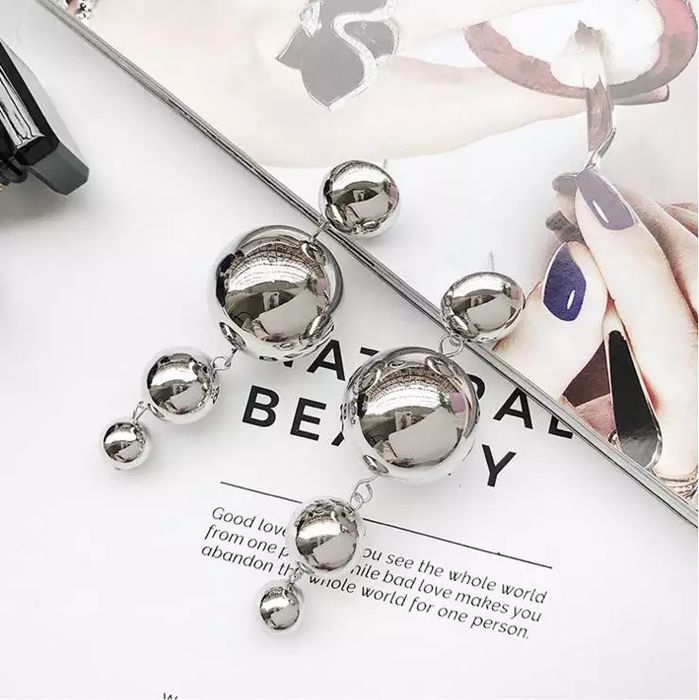 Ефектни обеци